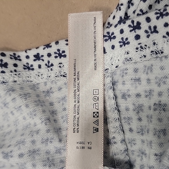 Anthropologie Lilka Size S, White with Navy Blue Motif Pattern Top NEW w/ Tags! - Picture 12 of 12